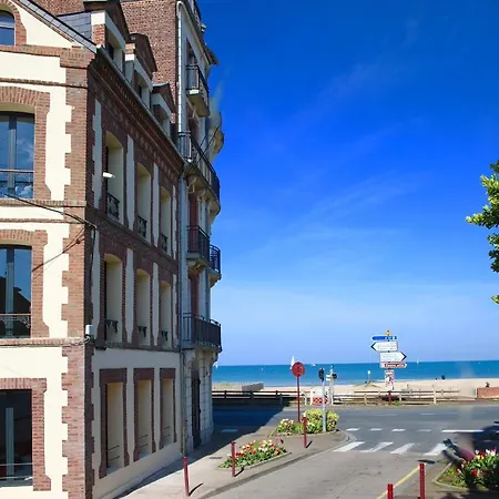 La Vague- Grand Confort -vue - 2 A 6 Personnes Apartman
